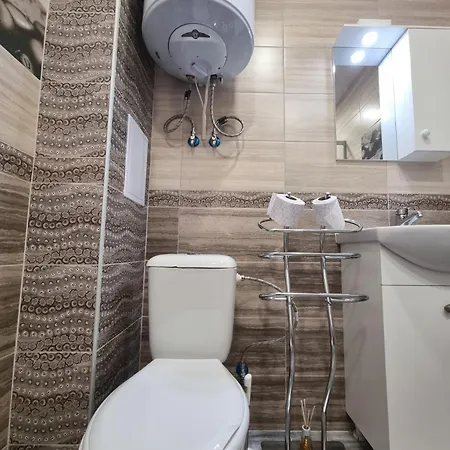 Adam And Eva * Βάρνα